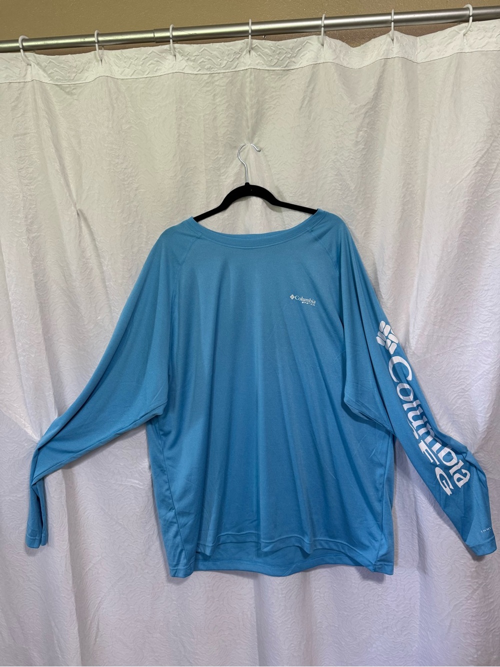 Columbia Men’s Crewneck Performance Shirt